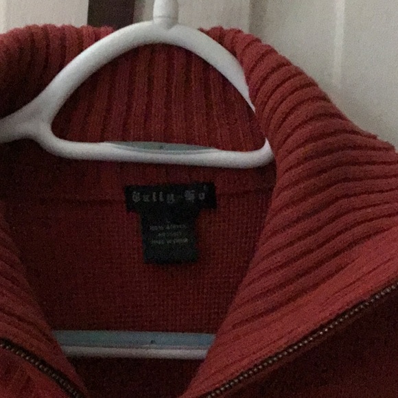 Sweater - Picture 3 of 3